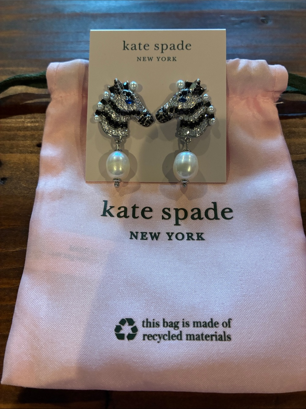 kate spade Black and White Zebra Pearl Drop Earrings - Picture 1 of 2